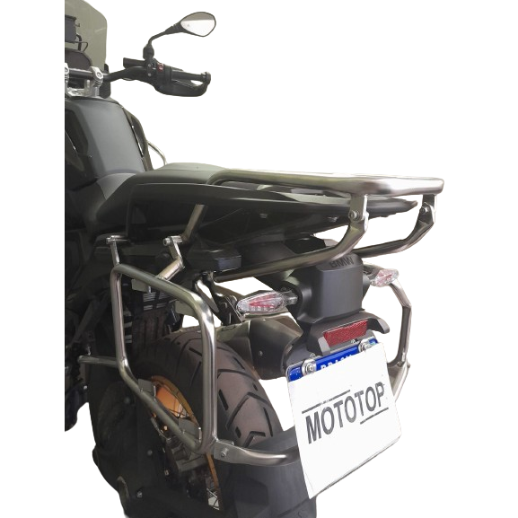 Suporte traseiro lateral R1300 GS inox instalado moto MOTOTOP