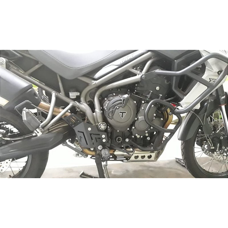 Tiger 800 protetor cilindro traseiro escapamento detalhe fixacao MOTOTOP