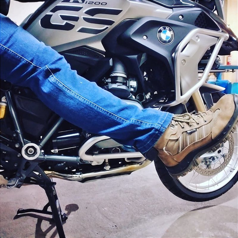 Pedaleira apoio pes moto detalhe acabamento MOTOTOP